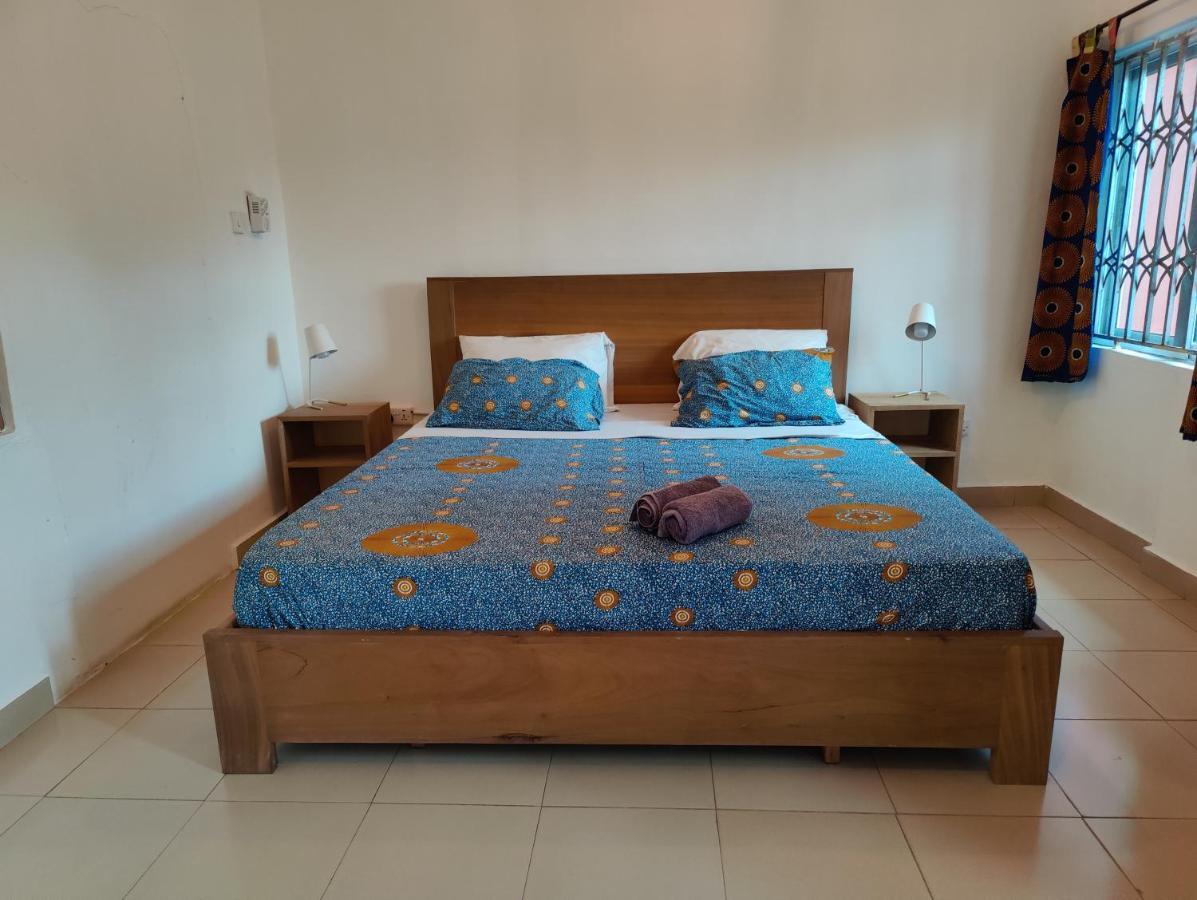 Tumi Hostel 库马西 外观 照片
