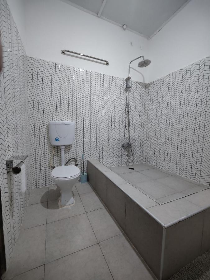 Tumi Hostel 库马西 外观 照片