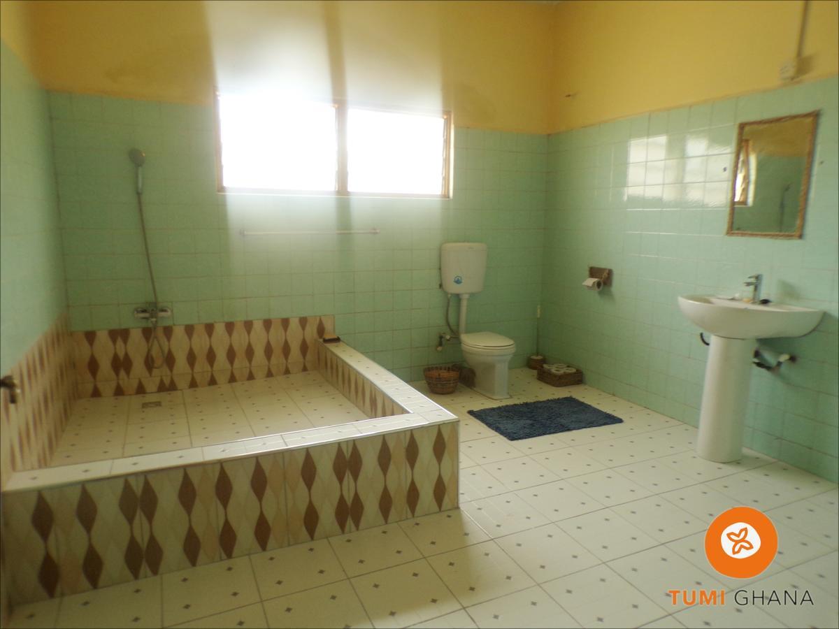 Tumi Hostel 库马西 外观 照片